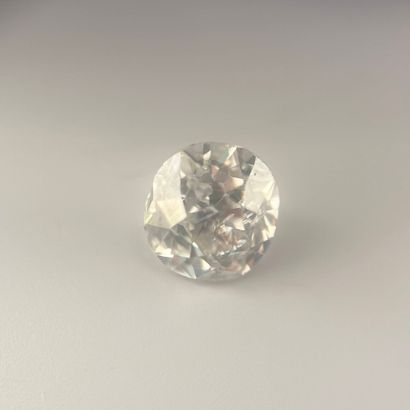 Diamant légèrement coussin de taille ancienne...