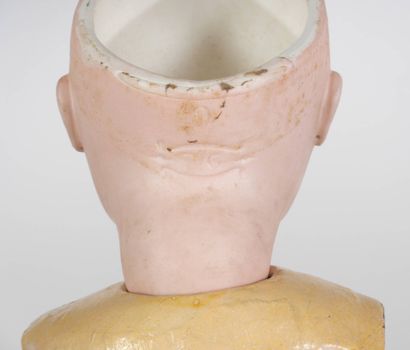 Poupée Fernand Gauthier n°9 à tête en porcelaine,...