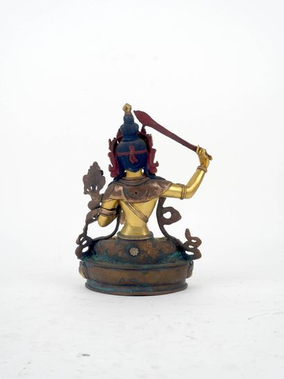 CHINE XXe
Bouddha en bronze à patine dorée...