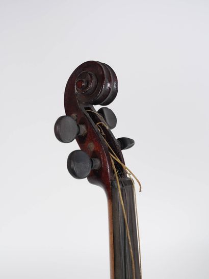 Violon demi de Mirecourt, vers 1910-1920
Modèle...