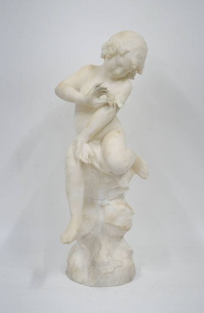 Giuseppe GAMBOGI (1862-1938)
Angelot au papillon
Marbre...