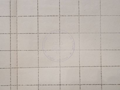 Un classeur de timbres semi modernes de France...