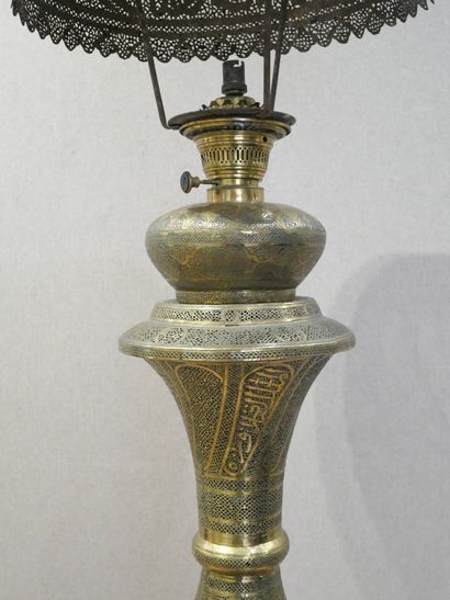 Syrie, début XXe siècle
Important lampadaire...
