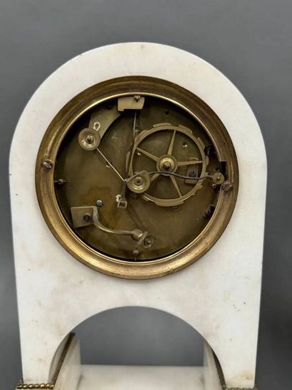 LERRADE ET FILS à Compiègne
Pendulette borne...