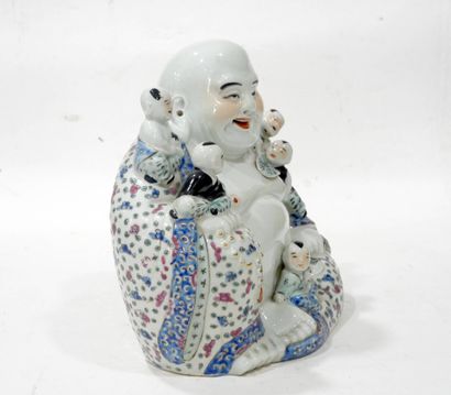 CHINE, XXe
Statuette de Buddha rieur en porcelaine...