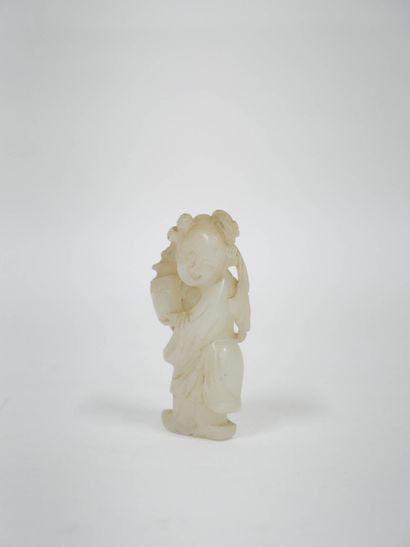 CHINE - Vers 1900
Petite statuette de garçon...