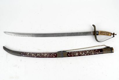 Vietnam, sabre d'apparat de dignitaire.
Monture...