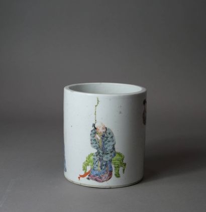 CHINE - XIXe siècle
Pot à pinceau en porcelaine...