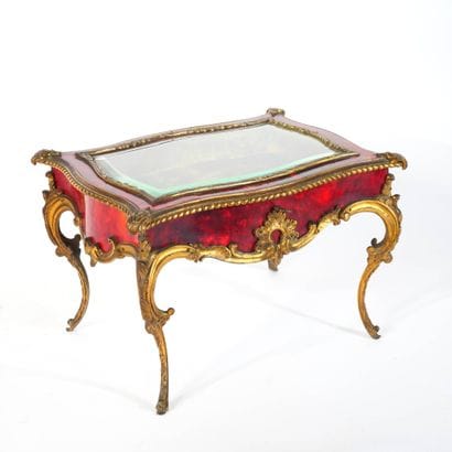 Petite vitrine à bijoux Napoléon III figurant...