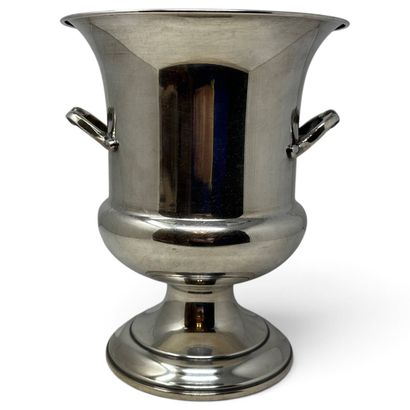 A silver plated champagne bucket in the Medici...