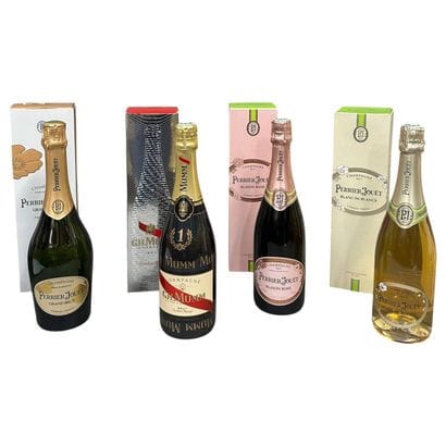 4 bouteilles CHAMPAGNE DIVERS, (rn étui;...