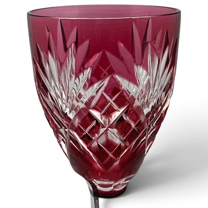 Saint-Louis
A cut crystal wine glass, 