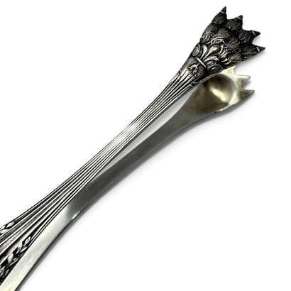 BOULENGER
Silver (950) sugar tongs decorated...