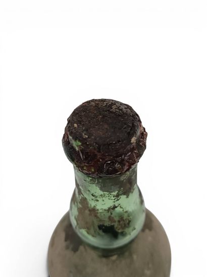 1 bouteille CHARTREUSE jaune, 1949 (et, B/V,...