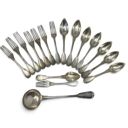 Mismatched silverware set consisting of:
-...