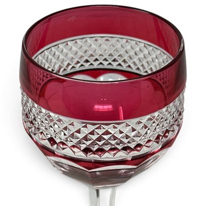 Saint-Louis
A red, cut crystal wine glass,...