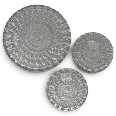 BACCARAT 
Molded crystal trivet, “GOUTTES”...