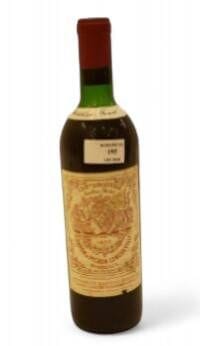 1 bottle CH. PICHON LONGUEVILLE-BARON, 2°...