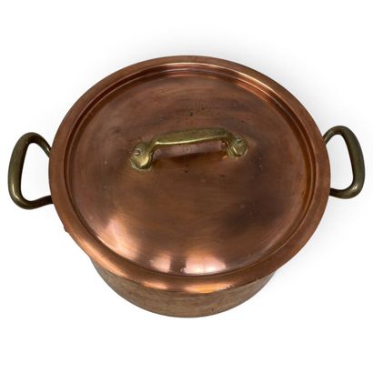E. Dehillerin - Paris
Tin-plated copper stew...