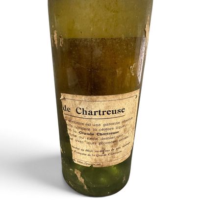 1 bouteille TARRAGONE 1935 (elt, ela, B,...