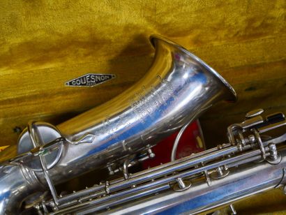 Saxophone alto de la Maison COUESNON à Paris
Modèle...