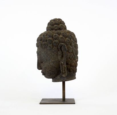 INDONESIE - Moderne
Tête de bouddha dans...