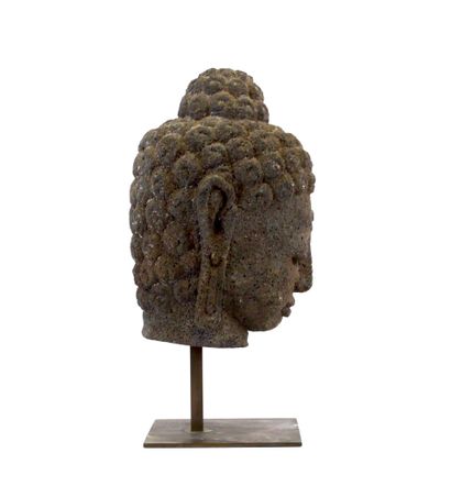INDONESIE - Moderne
Tête de bouddha dans...