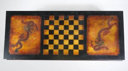 CHINE - XXe siècle
Table basse de forme rectangulaire...