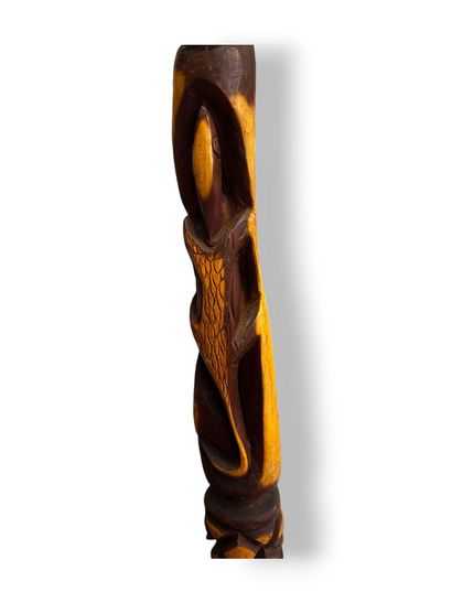 KANAK, Nouvelle-Calédonie, 
Poteau de case...