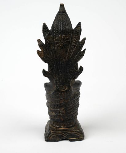 ASIE DU SUD-EST
Statuette de Bouddha en bronze...
