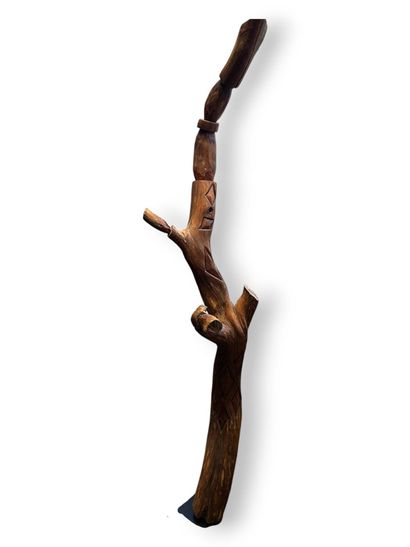 KANAK, Nouvelle-Calédonie,
Poteau de case...
