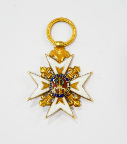 Croix en réduction de l’Ordre de Saint-Louis...