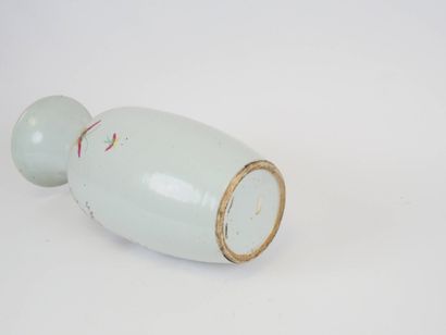 CHINE, fin XIXeme
Vase balustre en porcelaine...