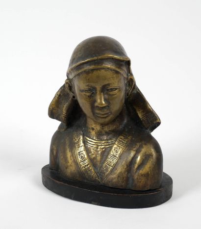 BUSTE DE JEUNE FEMME ORIENTALE
Épreuve en...