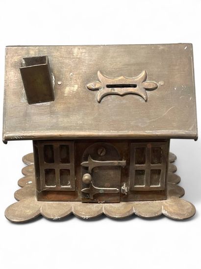 Trébuchet asiatique en bois et tirelire en...
