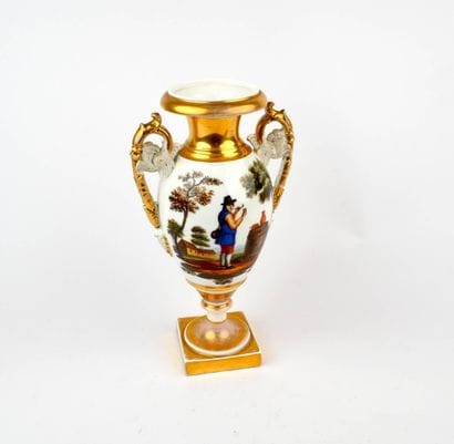 Tabacologie
Vieux Paris, vase en porcelaine...
