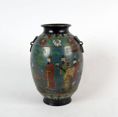 CHINE, fin du XIXe-début du XXe siècle
Vase...