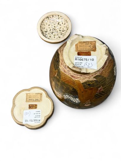 SATSUMA
Réunion d'une boîte polylobée et...