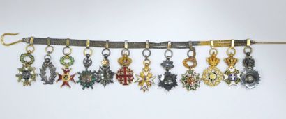 Barrette de gala en or (750 millièmes) à...
