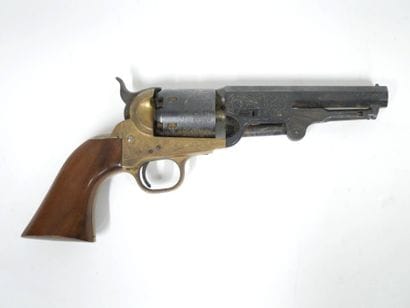 Revolver type Colt Navy 1851.
Calibre 36,...