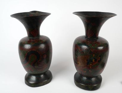 JAPON - Époque MEIJI (1868 - 1912)
Paire...