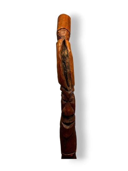 KANAK, Nouvelle-Calédonie, 
Poteau de case...