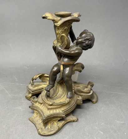 HAZARD Eugène (1838-1891)
Base de candélabre...