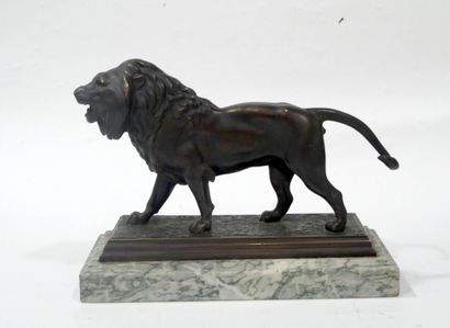 Alfred Barye (1839-1895), d'après
Lion marchant
Epreuve...