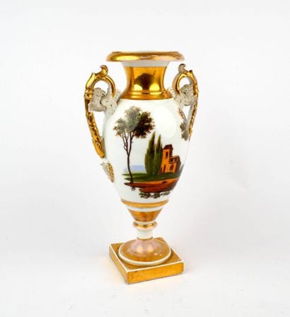 Tabacologie
Vieux Paris, vase en porcelaine...