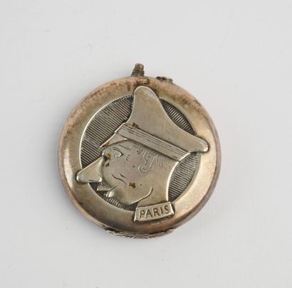 Briquet de poilu satirique figurant sur une...