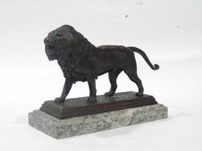 Alfred Barye (1839-1895), d'après
Lion marchant
Epreuve...