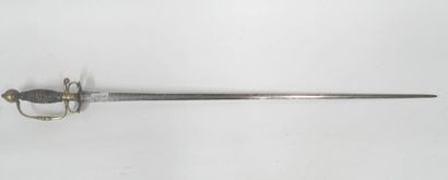 Épée de cour à la mousquetaire, ancien régime.
Monture...