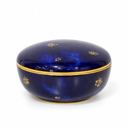 Manufacture Nationale de Sèvres 
Bonbonnière...