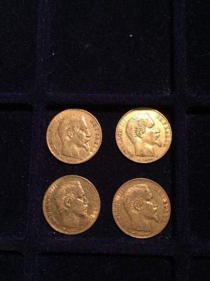 4 pièces 20 francs Napoléon III tête nue...
